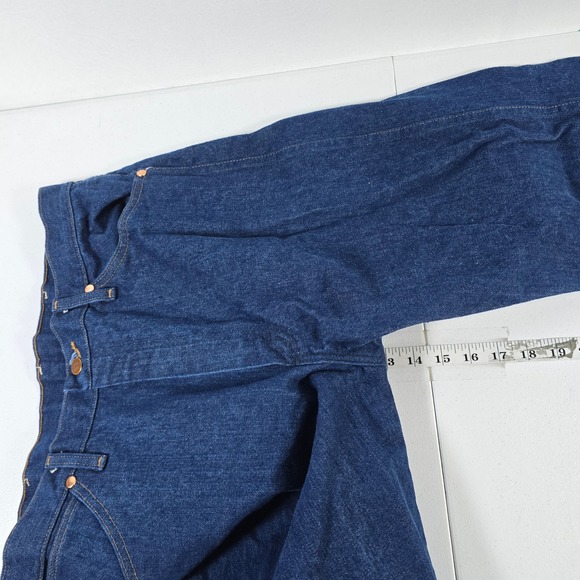 Wrangler‎ Men Dark Wash Denim Jeans 35x34 Straight Leg Classic Fit - Picture 6 of 8